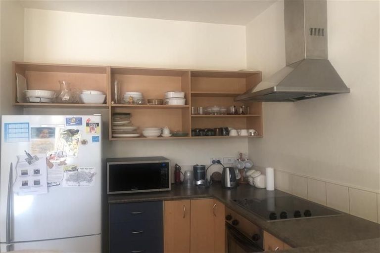 Photo of property in 6/11 The Avenue, Albany, Auckland, 0632