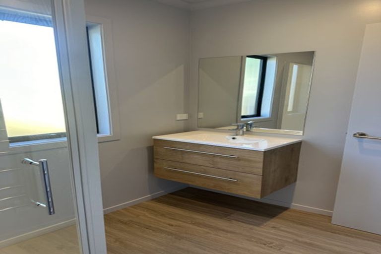 Photo of property in 142 Waenga Drive, Cromwell, 9310