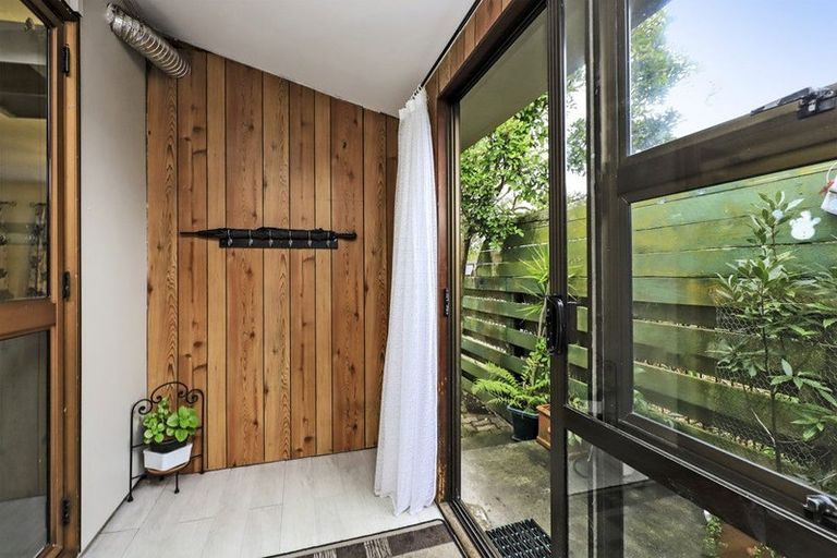 Photo of property in 13 Kirkcaldy Place, Flaxmere, Hastings, 4120