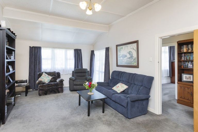 Photo of property in 17 School Road, Te Hapara, Gisborne, 4010