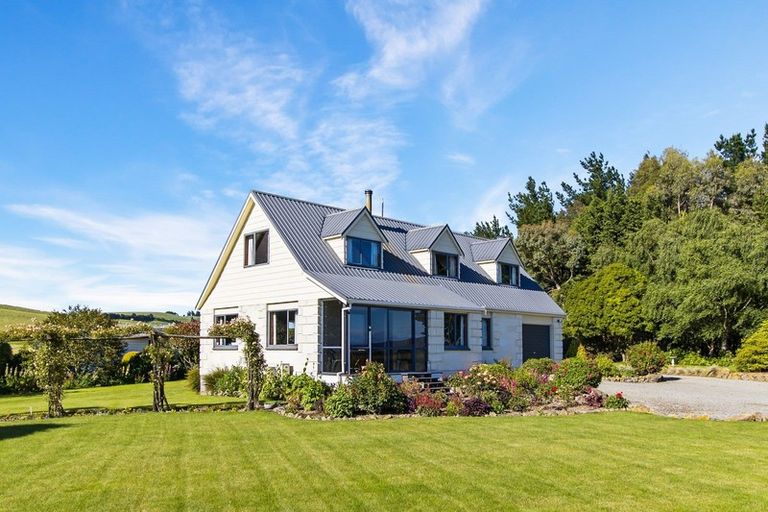 Photo of property in 1749 Maheno-herbert Road, Herbert, Oamaru, 9495