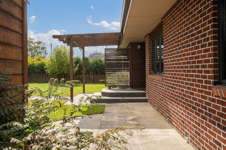 Photo of property in 17 Vogel Street, Cambridge, 3434