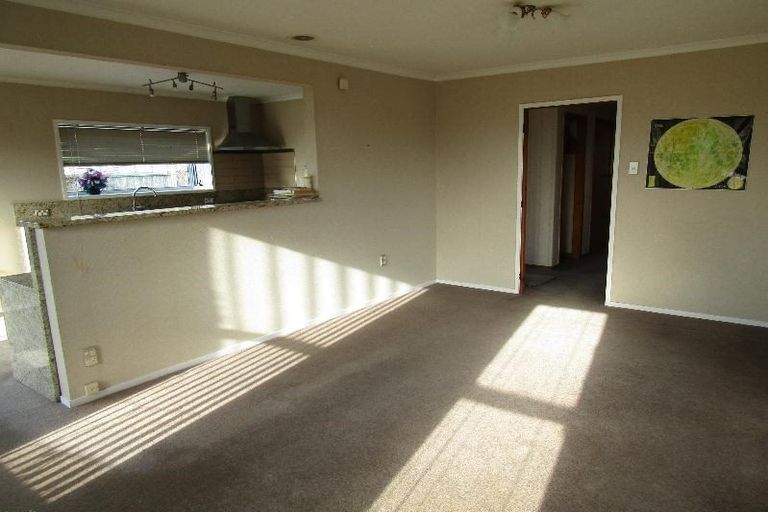 Photo of property in 27 Te Rangitautahanga Road, Turangi, 3334