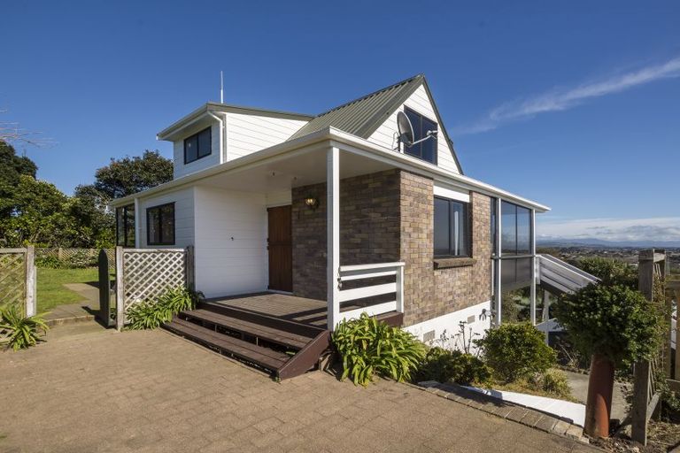 Photo of property in 6 Philomel Crest, Welcome Bay, Tauranga, 3112