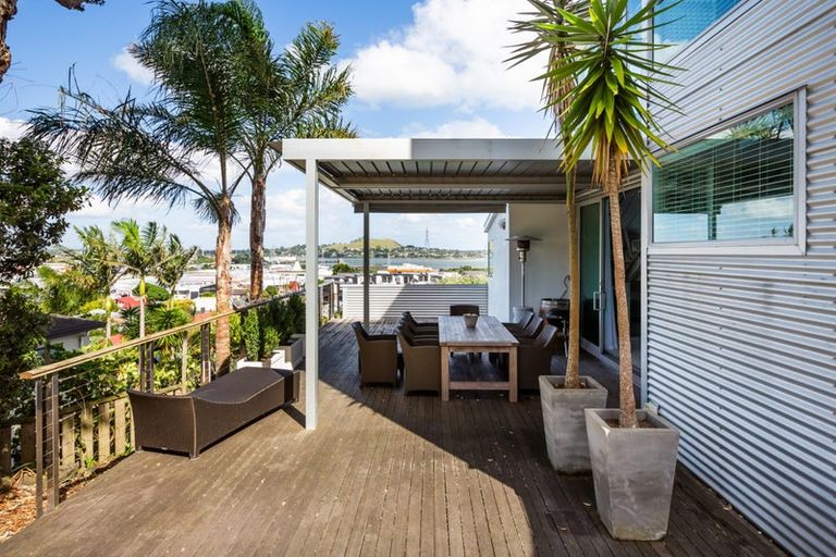 Photo of property in 75a Arthur Street, Onehunga, Auckland, 1061
