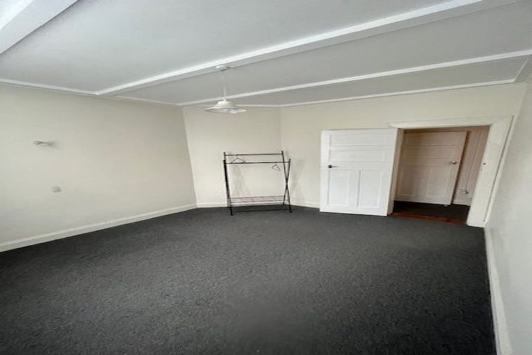 Photo of property in 9 Thompson Street, Mount Cook, Wellington, 6011