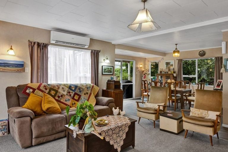 Photo of property in 237a South Road, Hawera, 4610