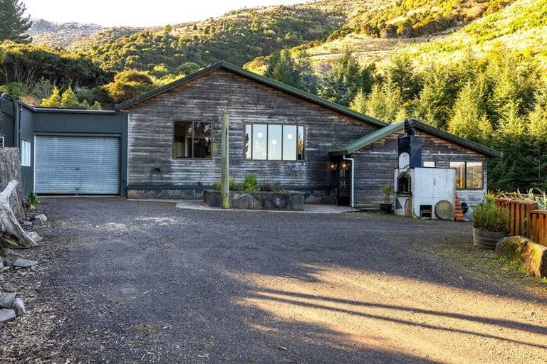 Photo of property in 100 Bachelors Road, Little River, 7591