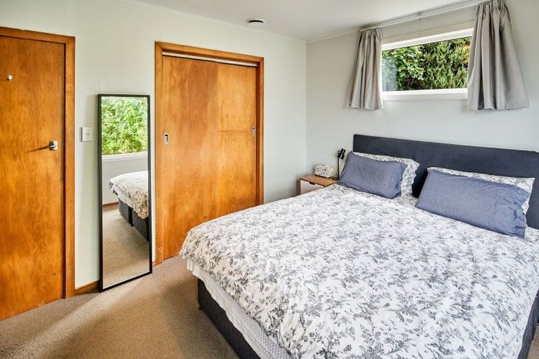 Photo of property in 16 Voltaire Street, Karori, Wellington, 6012