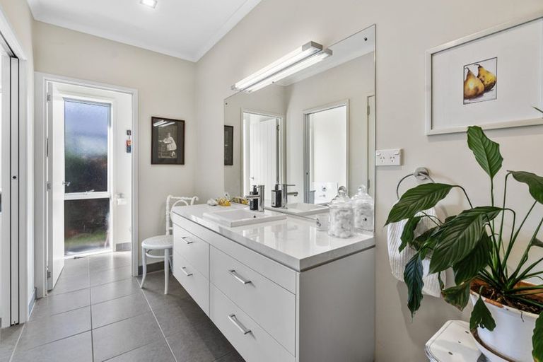 Photo of property in 9 Wrybill Way, Point Wells, Warkworth, 0986