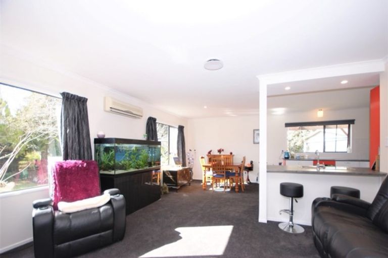 Photo of property in 15 Karaka Road, Waikari, 7420