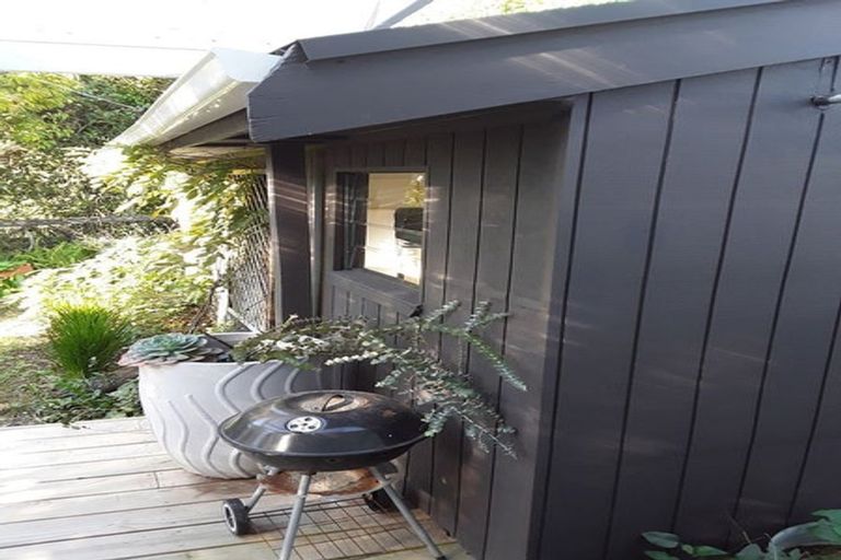 Photo of property in 1/22 Neptune Avenue, Beach Haven, Auckland, 0626