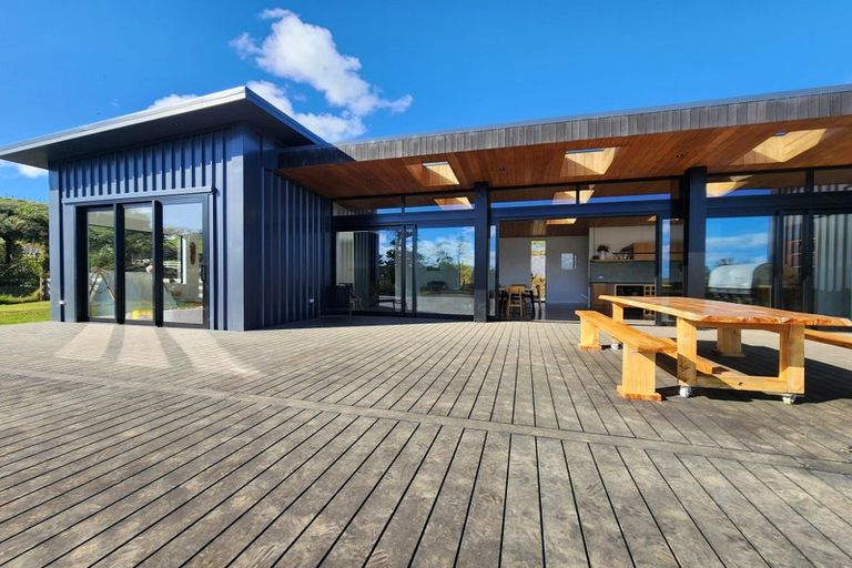 Photo of property in 91 Weld Road, Tataraimaka, New Plymouth, 4374