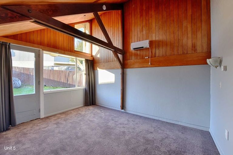 Photo of property in 1-5/7 Charlton Lane, Gore, 9710