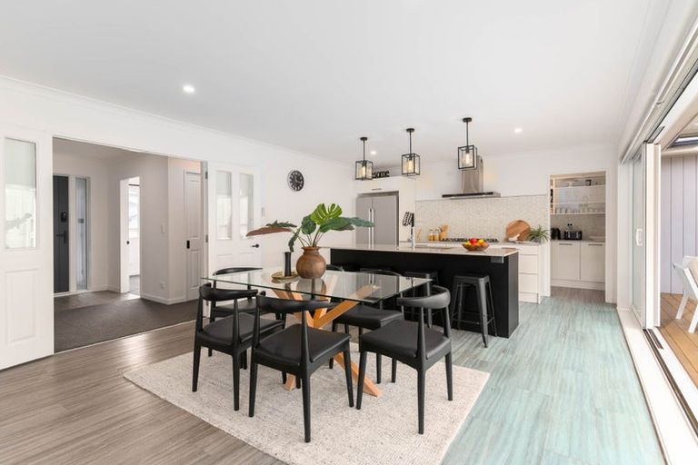 Photo of property in 119 Melksham Drive, Churton Park, Wellington, 6037