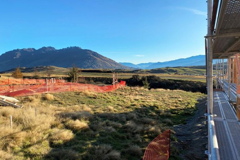 Photo of property in 11a Double Cone Road, Jacks Point, Queenstown, 9371
