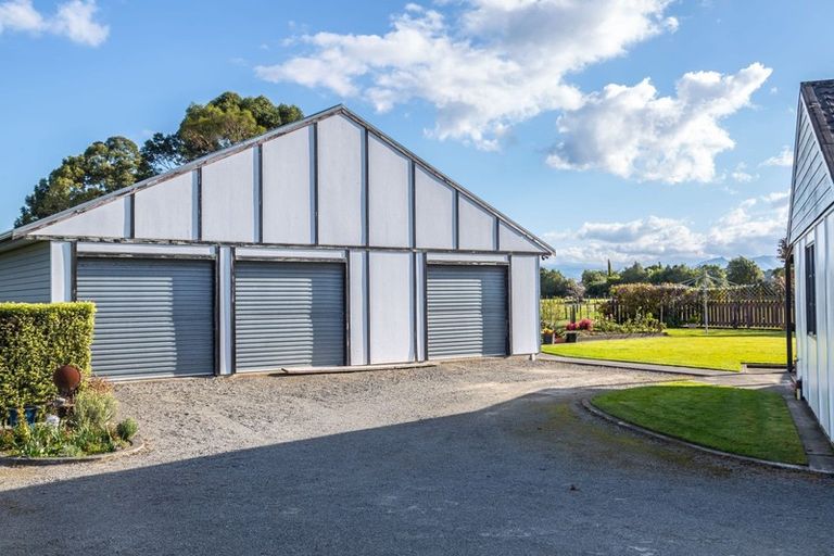 Photo of property in 19 Matahiwi Road, Matahiwi, Masterton, 5888