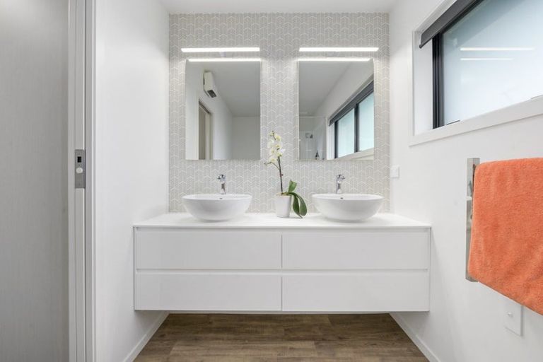 Photo of property in 50 Glen Lynne Avenue, Queenwood, Hamilton, 3210