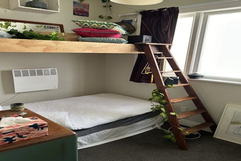 Photo of property in 286 Ohiro Road, Brooklyn, Wellington, 6021