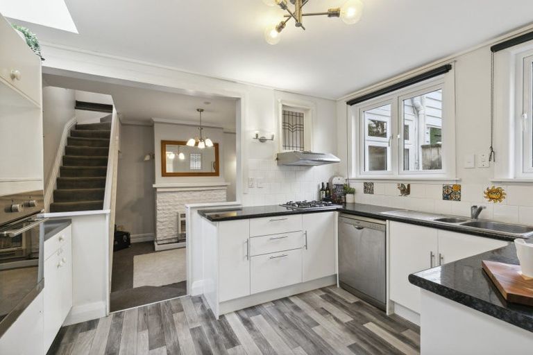 Photo of property in 259 Tinakori Road, Thorndon, Wellington, 6011