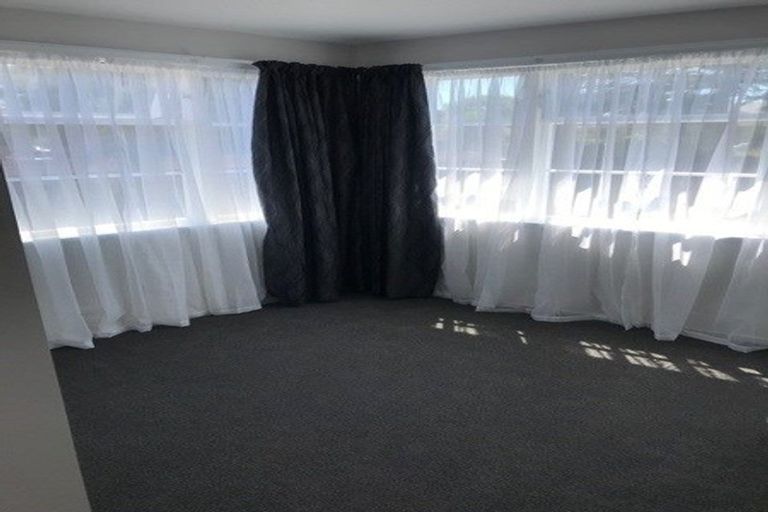 Photo of property in 121 Vagues Road, Northcote, Christchurch, 8052