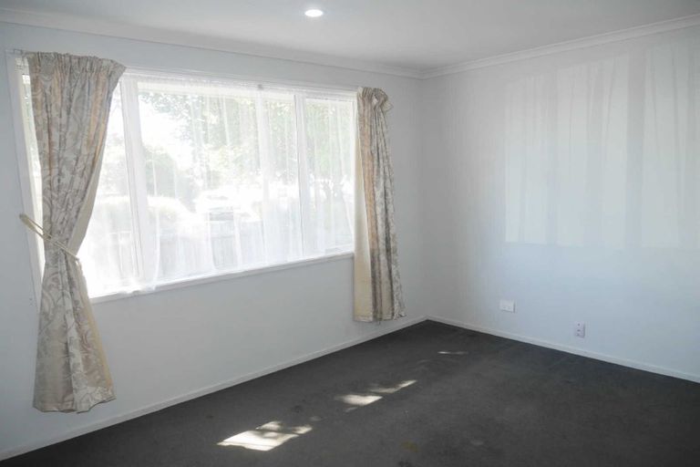 Photo of property in 19 Defoe Place, Waltham, Christchurch, 8023