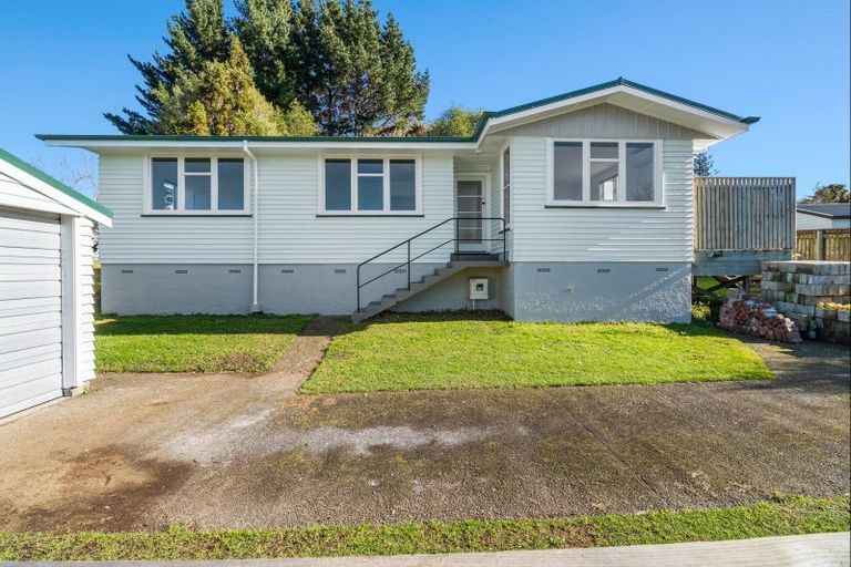 Photo of property in 65b Endeavour Street, Marfell, New Plymouth, 4310