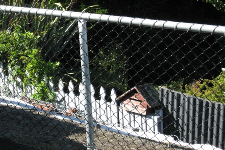 Photo of property in 20 Ticehurst Road, Lyttelton, 8082