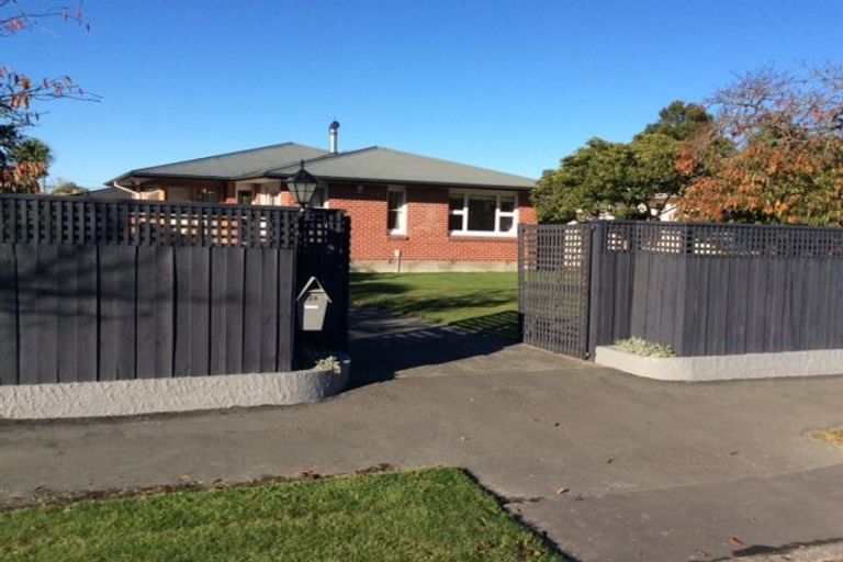 Photo of property in 24 Longmuir Street, Ilam, Christchurch, 8041