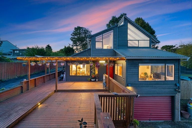 Photo of property in 2/46a Captain Scott Road, Glen Eden, Auckland, 0602