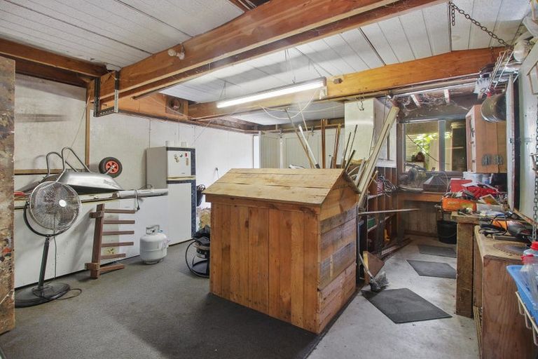 Photo of property in 9 Constable Road, Waiuku, 2123