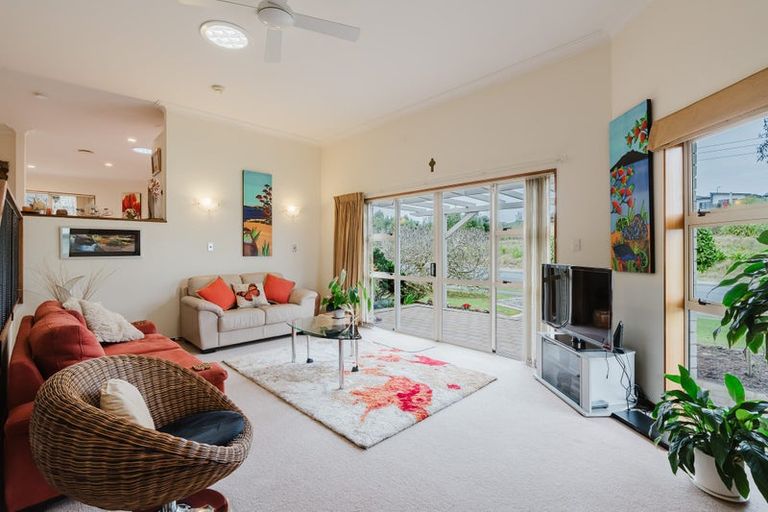 Photo of property in 53 Splitt Avenue, Glenview, Hamilton, 3206