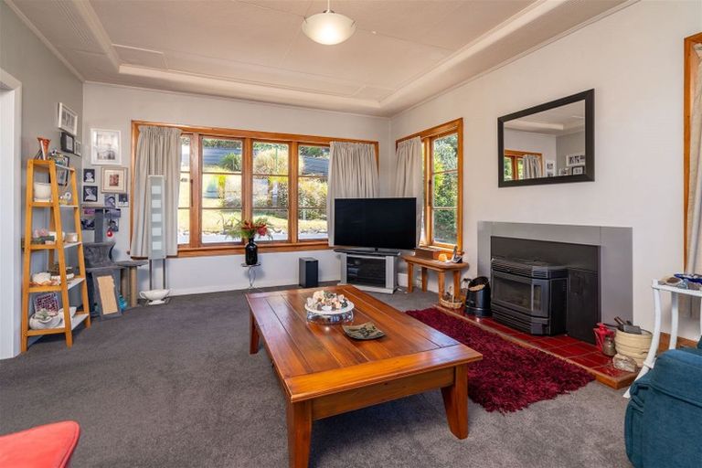 Photo of property in 1 Fox Street, Port Chalmers, 9023