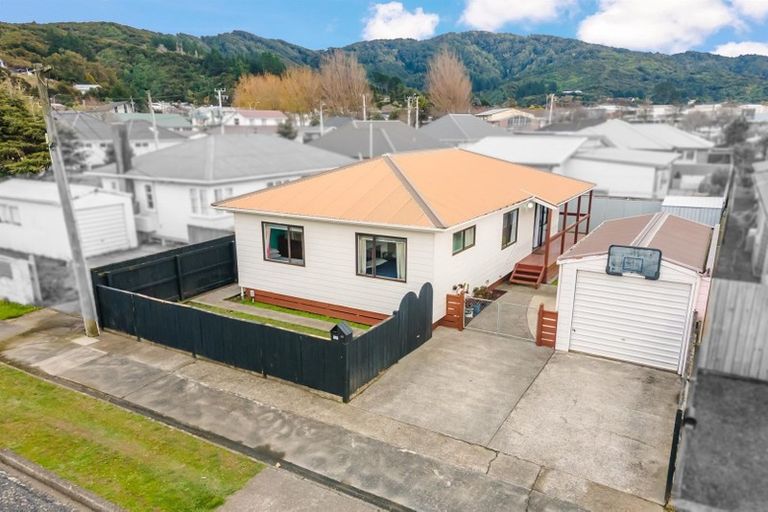 Photo of property in 69 Hyde Street, Wainuiomata, Lower Hutt, 5014