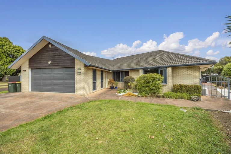 Photo of property in 56 Lothian Brae, Wattle Downs, Auckland, 2103
