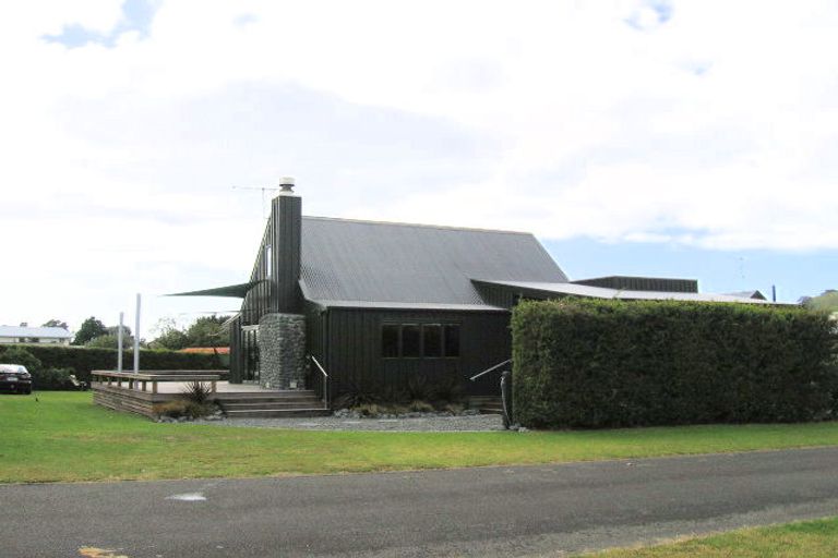 Photo of property in 19 Robyn Crescent, Hahei, Whitianga, 3591