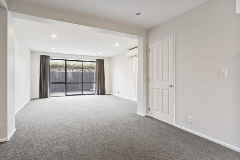 Photo of property in 4/14 London Street, Richmond, Christchurch, 8013