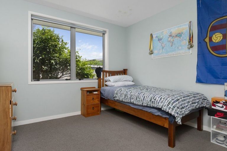Photo of property in 21 Butterworth Crescent, Papamoa Beach, Papamoa, 3118