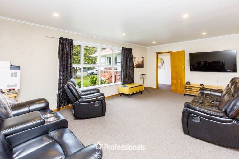 Photo of property in 53 Hudson Avenue, Ebdentown, Upper Hutt, 5018