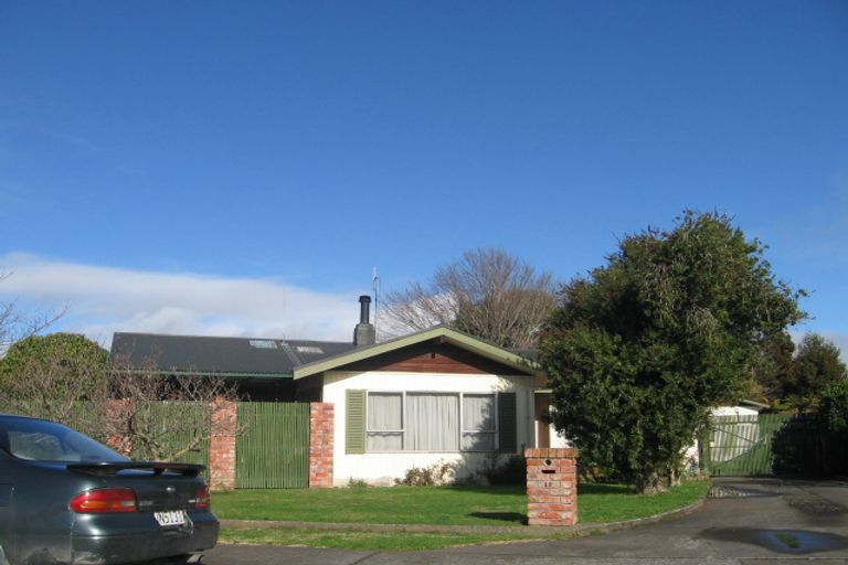 Photo of property in 17 Flaxmere Avenue, Flaxmere, Hastings, 4120