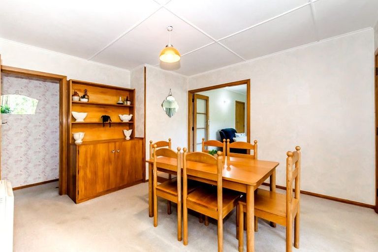 Photo of property in 2 Sunshine Avenue, Paraparaumu, 5032