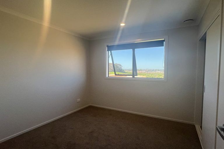 Photo of property in 54 Scenic Rise, Rototuna North, 3281