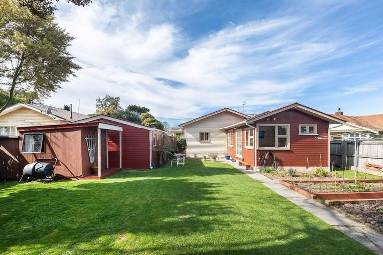 Photo of property in 43 Hillier Place, Spreydon, Christchurch, 8024