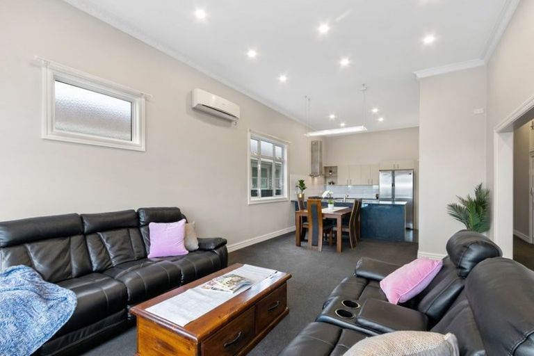Photo of property in 173 The Esplanade, Petone, Lower Hutt, 5012