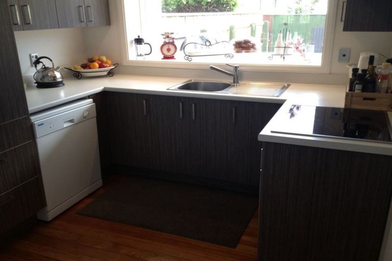 Photo of property in 79 Kahu Road, Fendalton, Christchurch, 8041