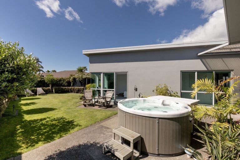 Photo of property in 6 Monticello Key, Papamoa Beach, Papamoa, 3118
