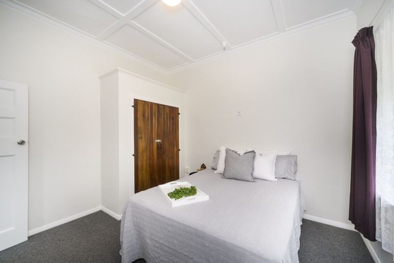 Photo of property in 375 College Street, Hokowhitu, Palmerston North, 4410