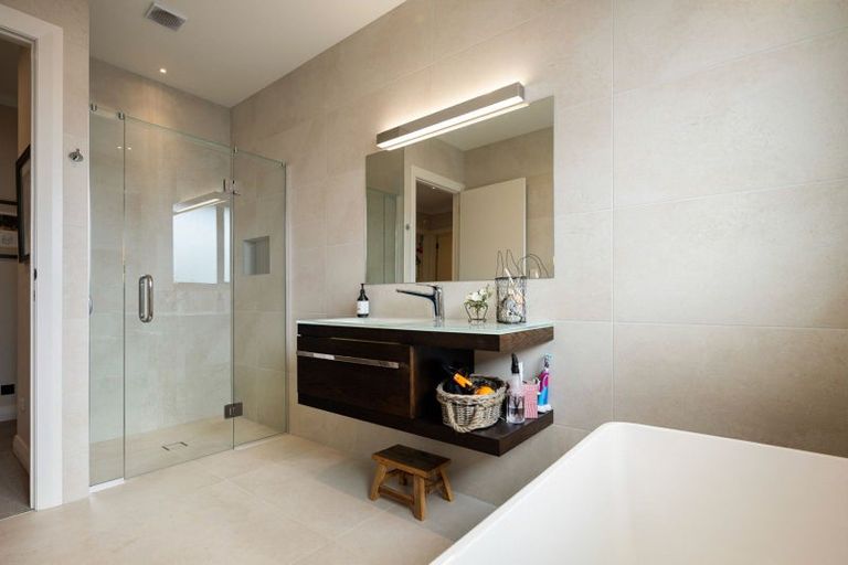 Photo of property in 3 Rose Berry Crescent, Flagstaff, Hamilton, 3210