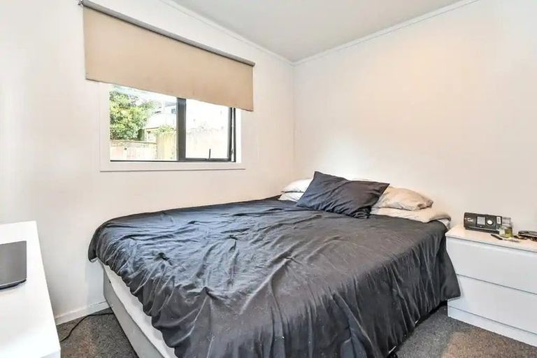 Photo of property in 15 Lowburn Place, Clover Park, Auckland, 2019