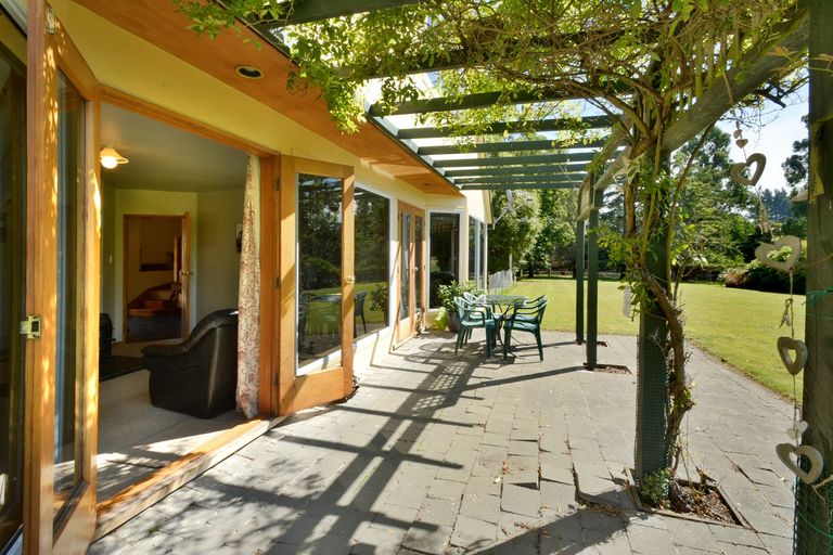 Photo of property in 27 Weir Street, Green Island, Dunedin, 9018